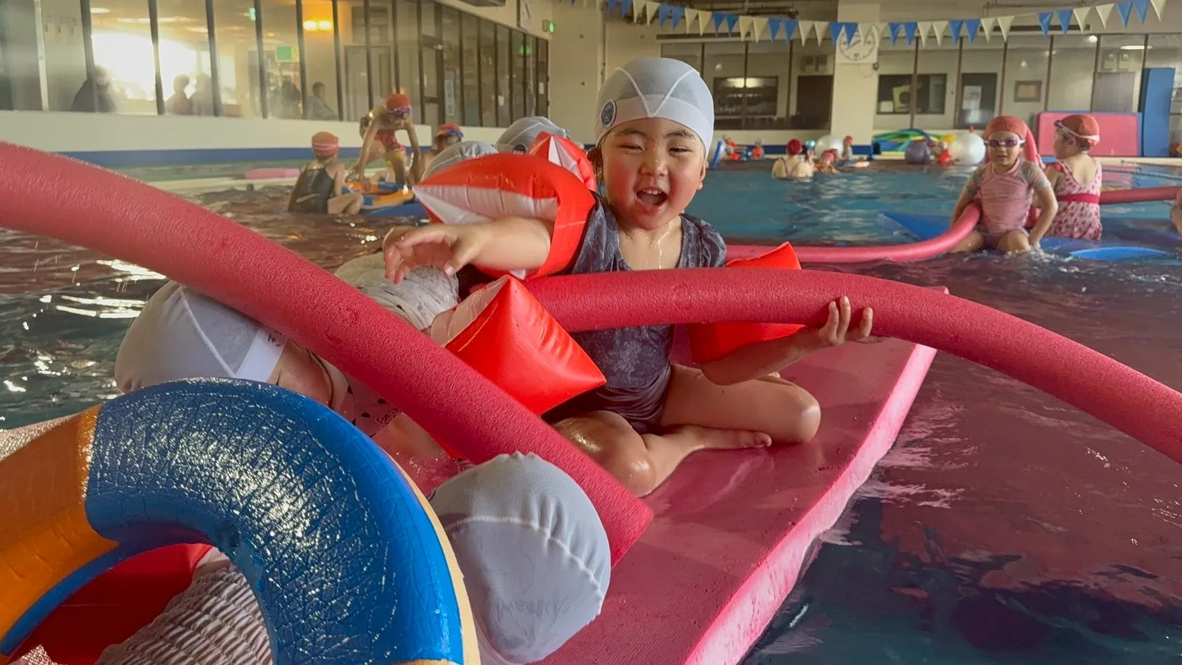 水泳レッスン風景